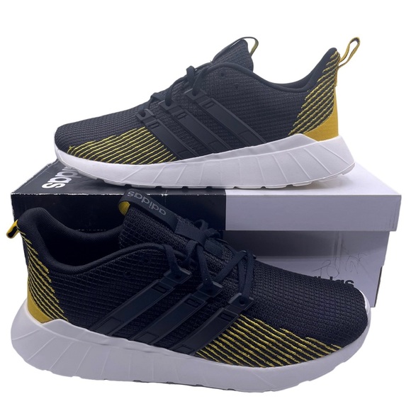 Adidas Questar Flow trail running mens sneakers Size 10 - Picture 1 of 15